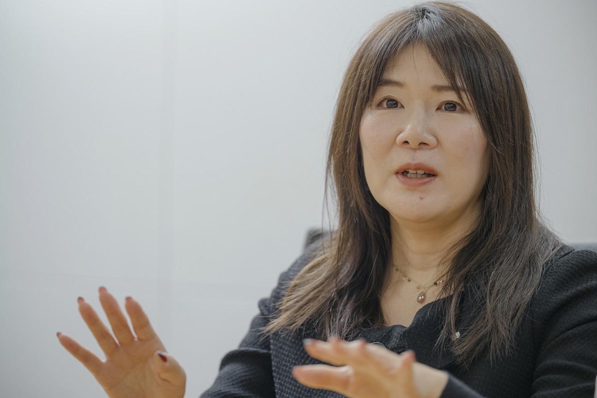 野村ホールディングス　グループ法務部長　宮内 佐和子
